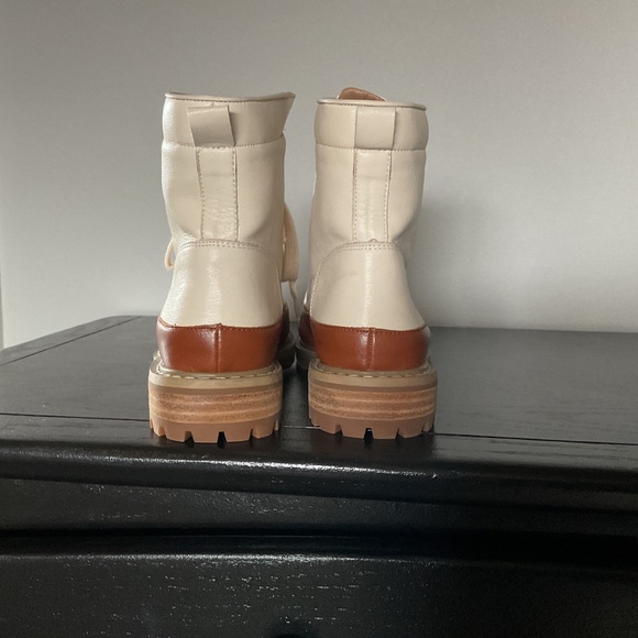 NWOB booties by Mi.iM - Picture 4 of 7